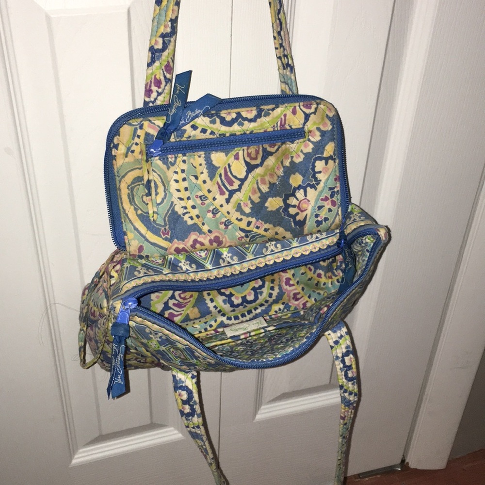 Vera Bradley purse and wallet matching set!
